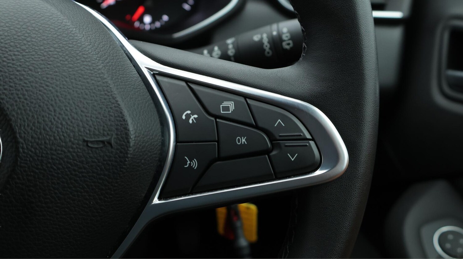 Used Renault Clio 2021 for sale - 76562517: Photo 24