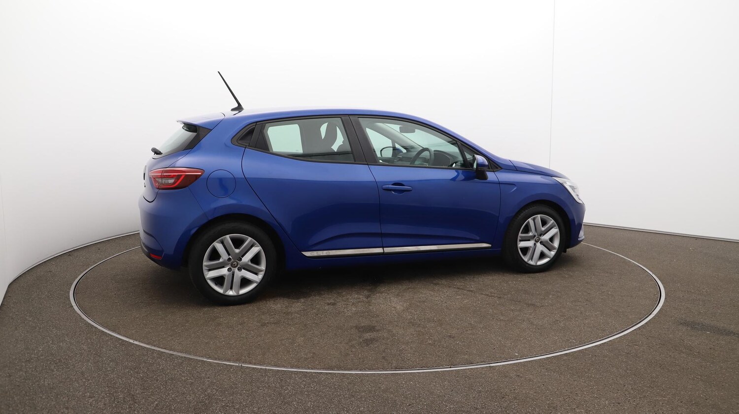 Used Renault Clio 2021 for sale - 76562517: Photo 49