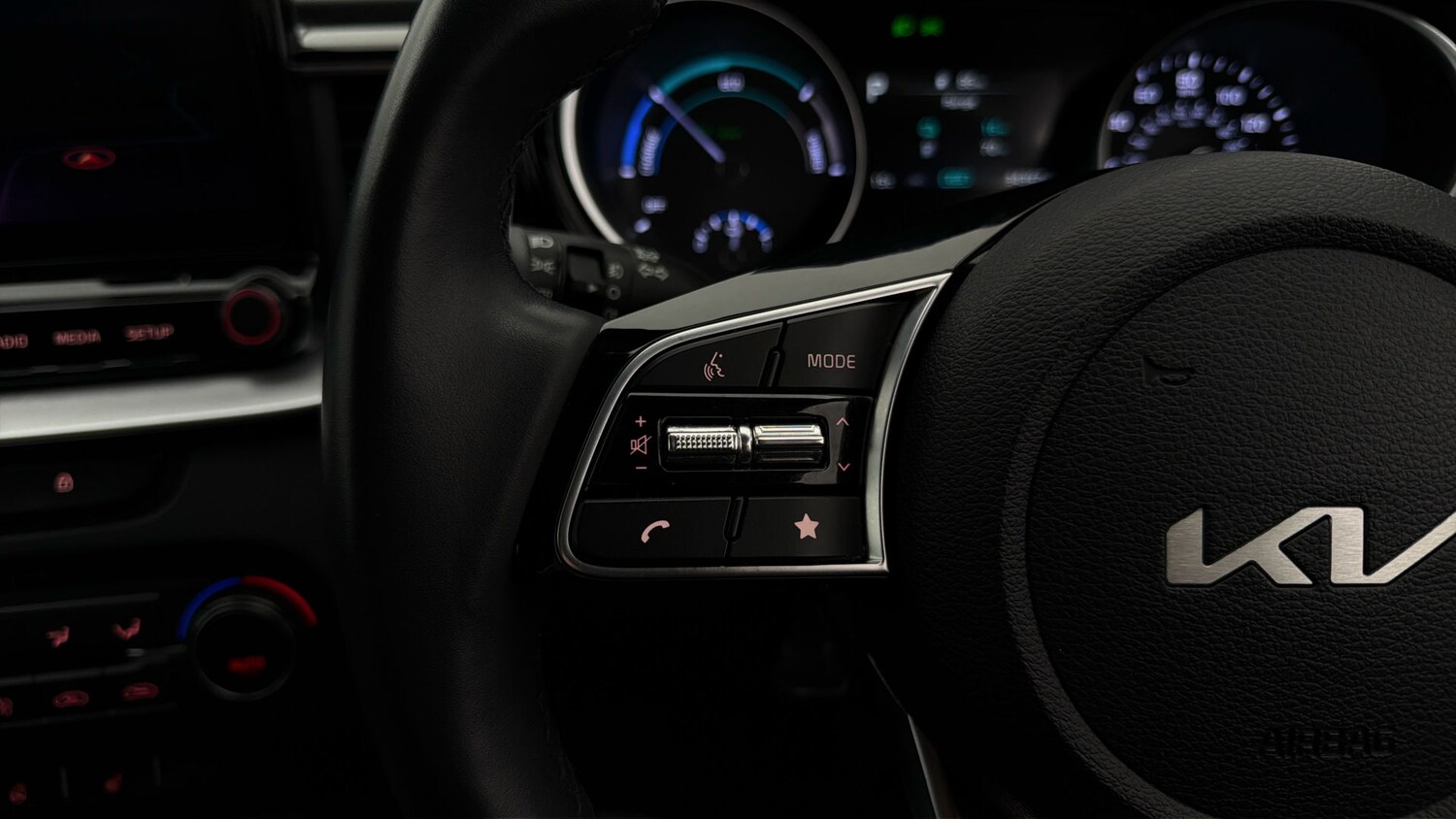 Used Kia XCeed 2023 for sale - 77931114: Photo 23
