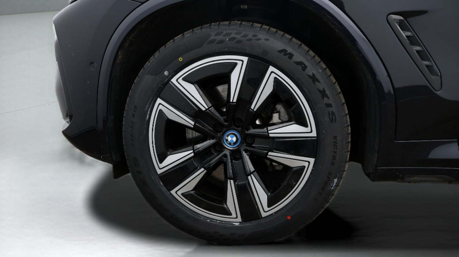 Used BMW iX3 for sale - 77431747: Photo 18