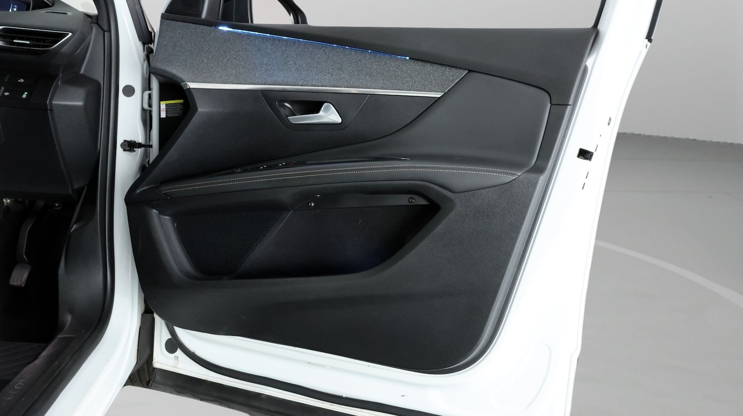 Used Peugeot 5008 2020 for sale - 77690584: Photo 15