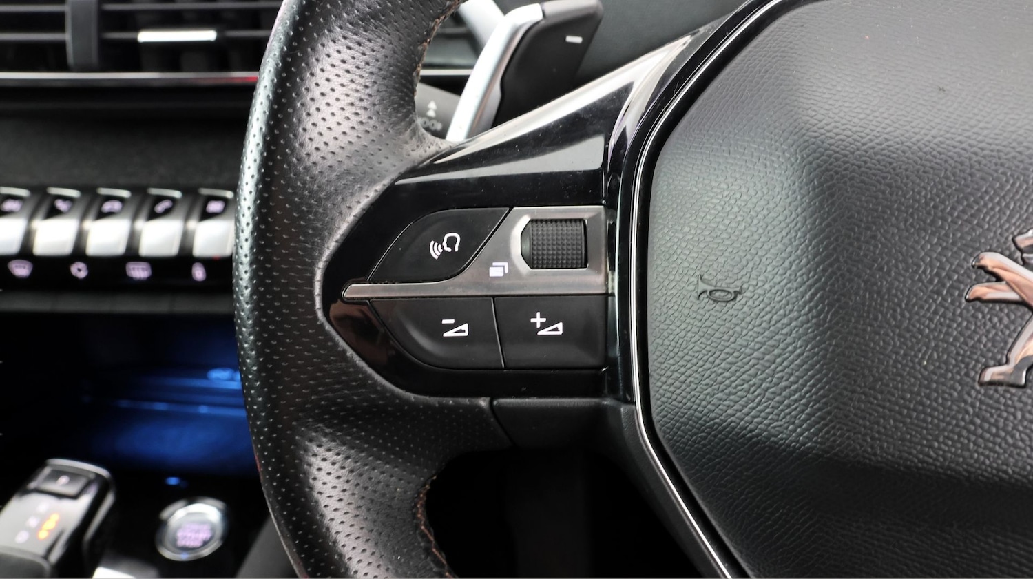 Used Peugeot 5008 2020 for sale - 77690584: Photo 22