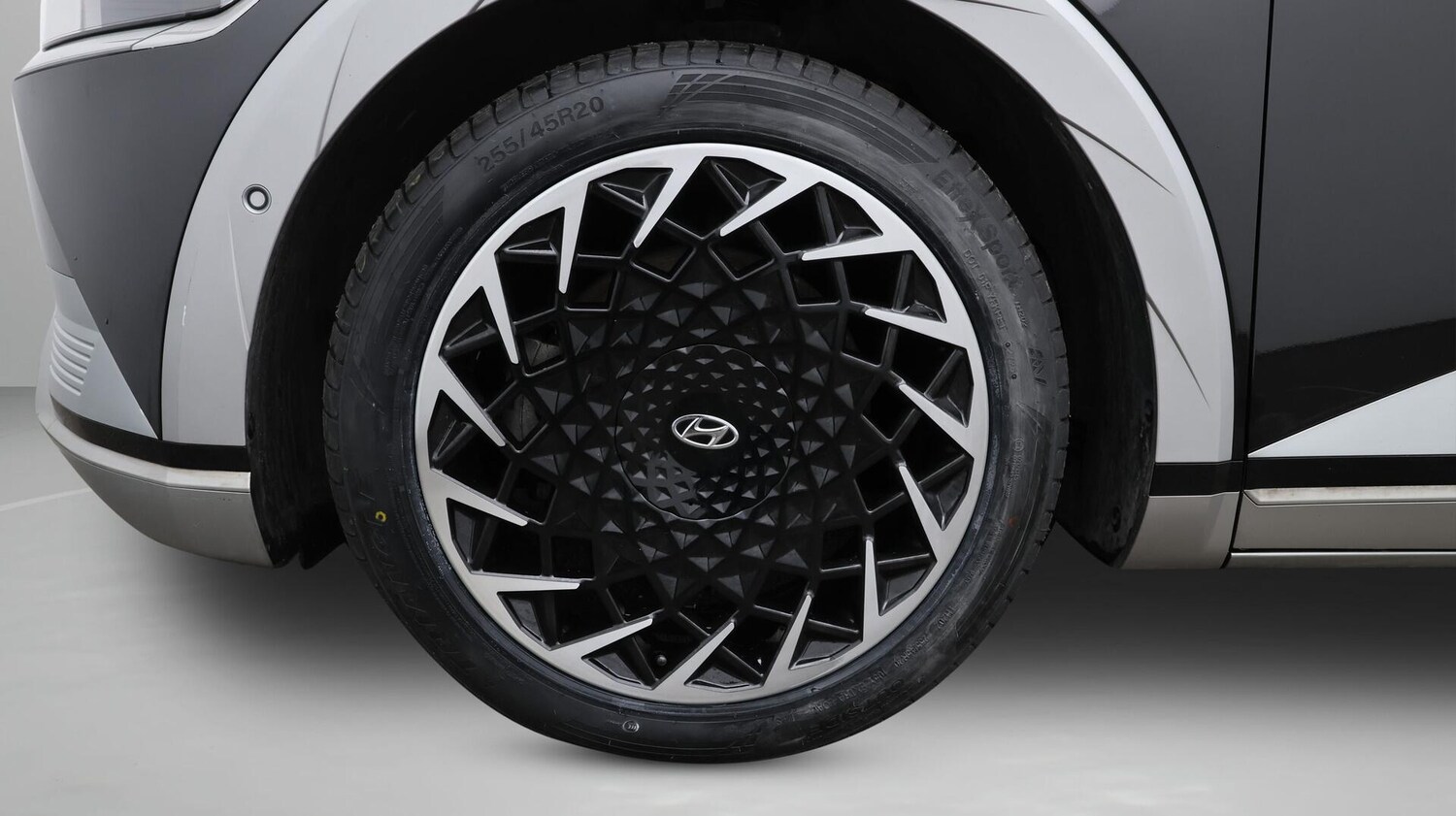 Used Hyundai IONIQ 5 2022 for sale - 76607796: Photo 19