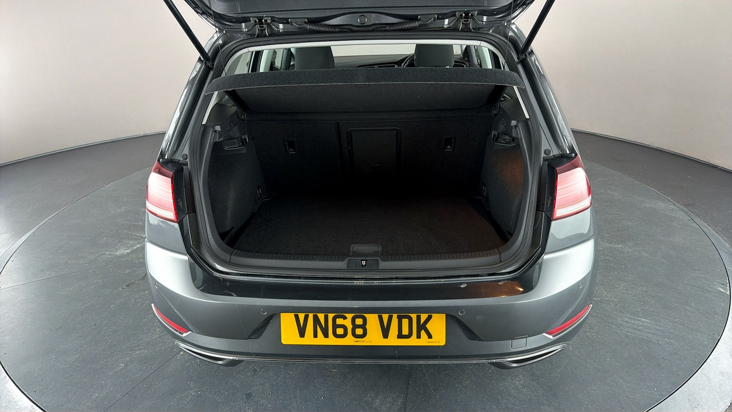 Used Volkswagen Golf 2018 for sale - 77934917: Photo 15