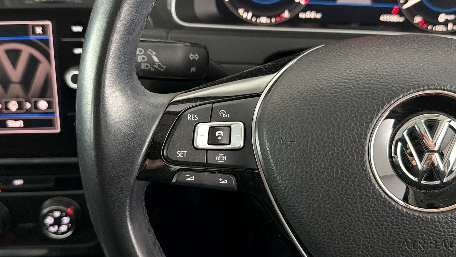 Used Volkswagen Golf 2018 for sale - 77934917: Photo 22