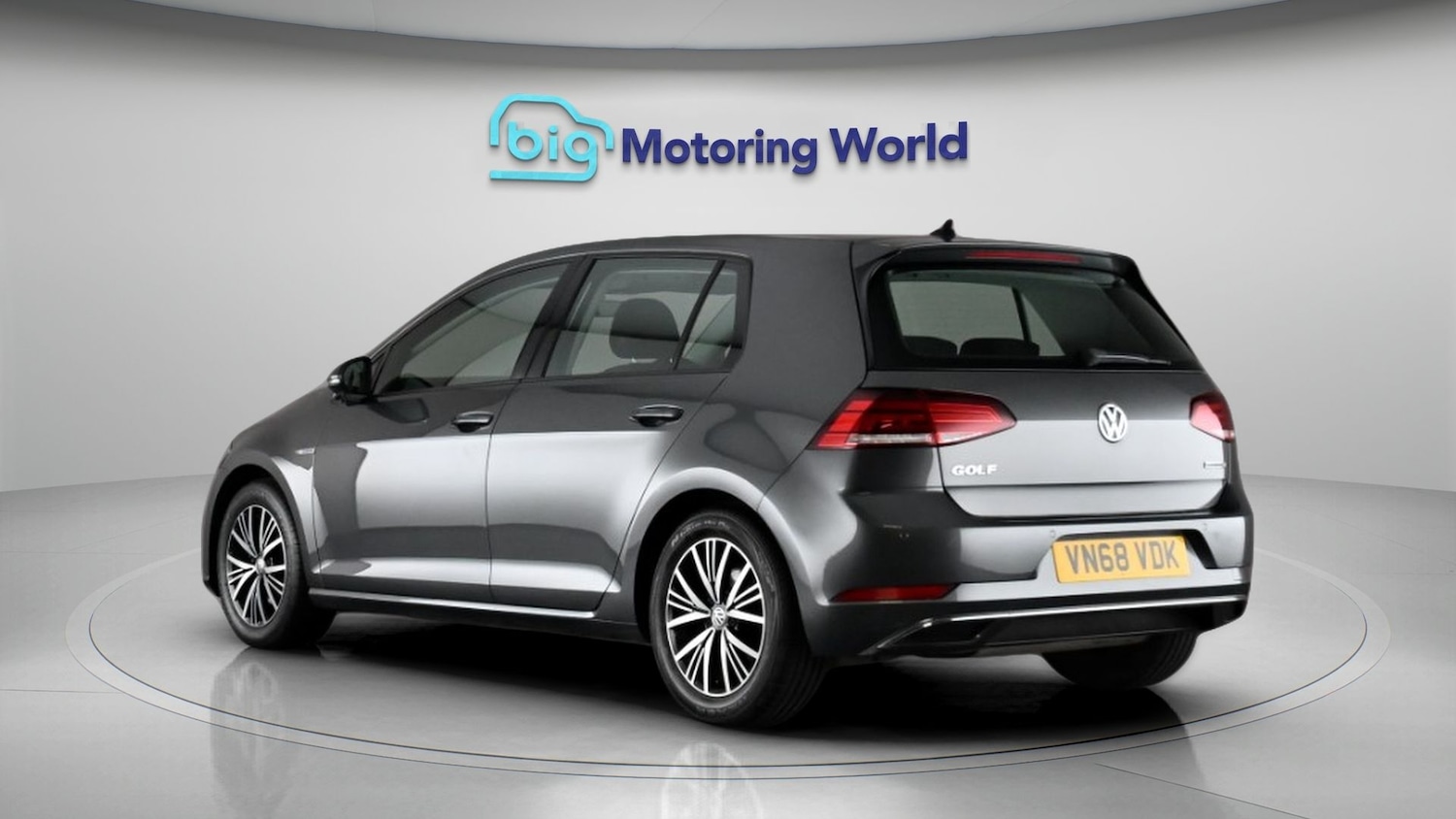 Used Volkswagen Golf 2018 for sale - 77934917: Photo 5