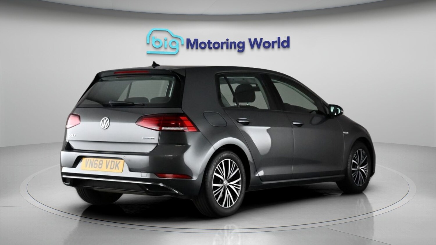 Used Volkswagen Golf 2018 for sale - 77934917: Photo 7