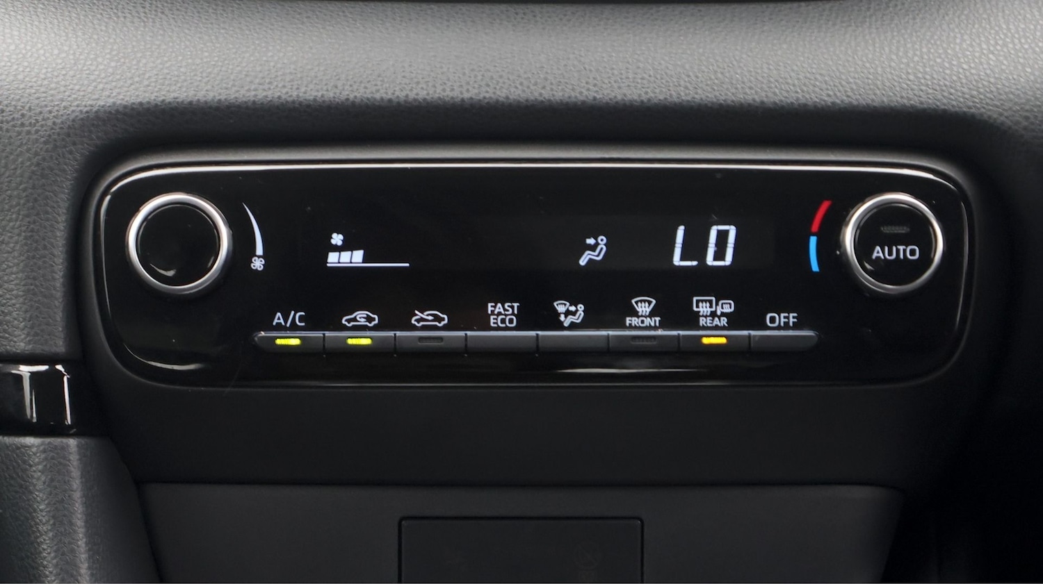 Used Toyota Yaris 2024 for sale - 77523476: Photo 12