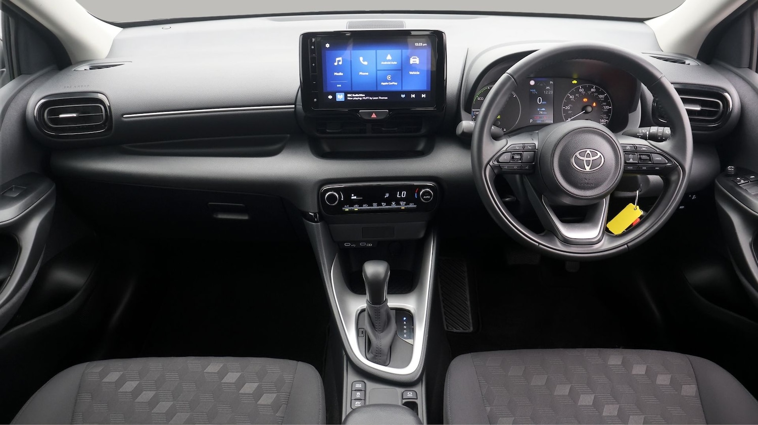 Used Toyota Yaris 2024 for sale - 77523476: Photo 13