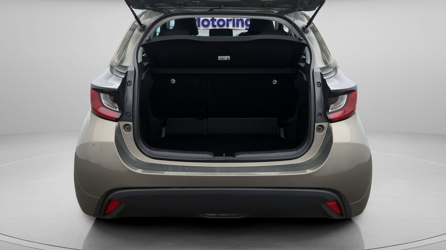 Used Toyota Yaris 2024 for sale - 77523476: Photo 17