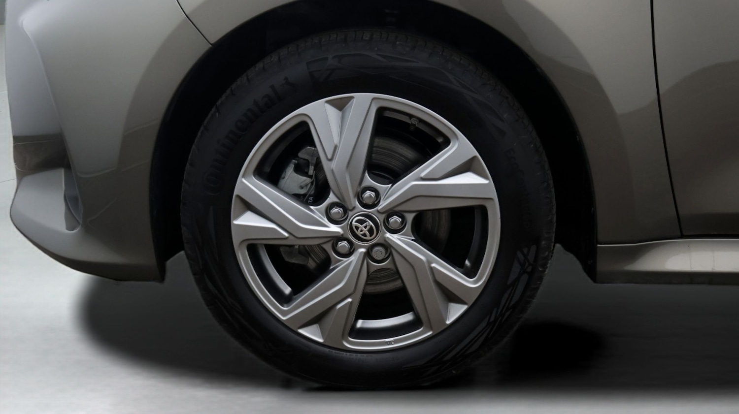 Used Toyota Yaris 2024 for sale - 77523476: Photo 18