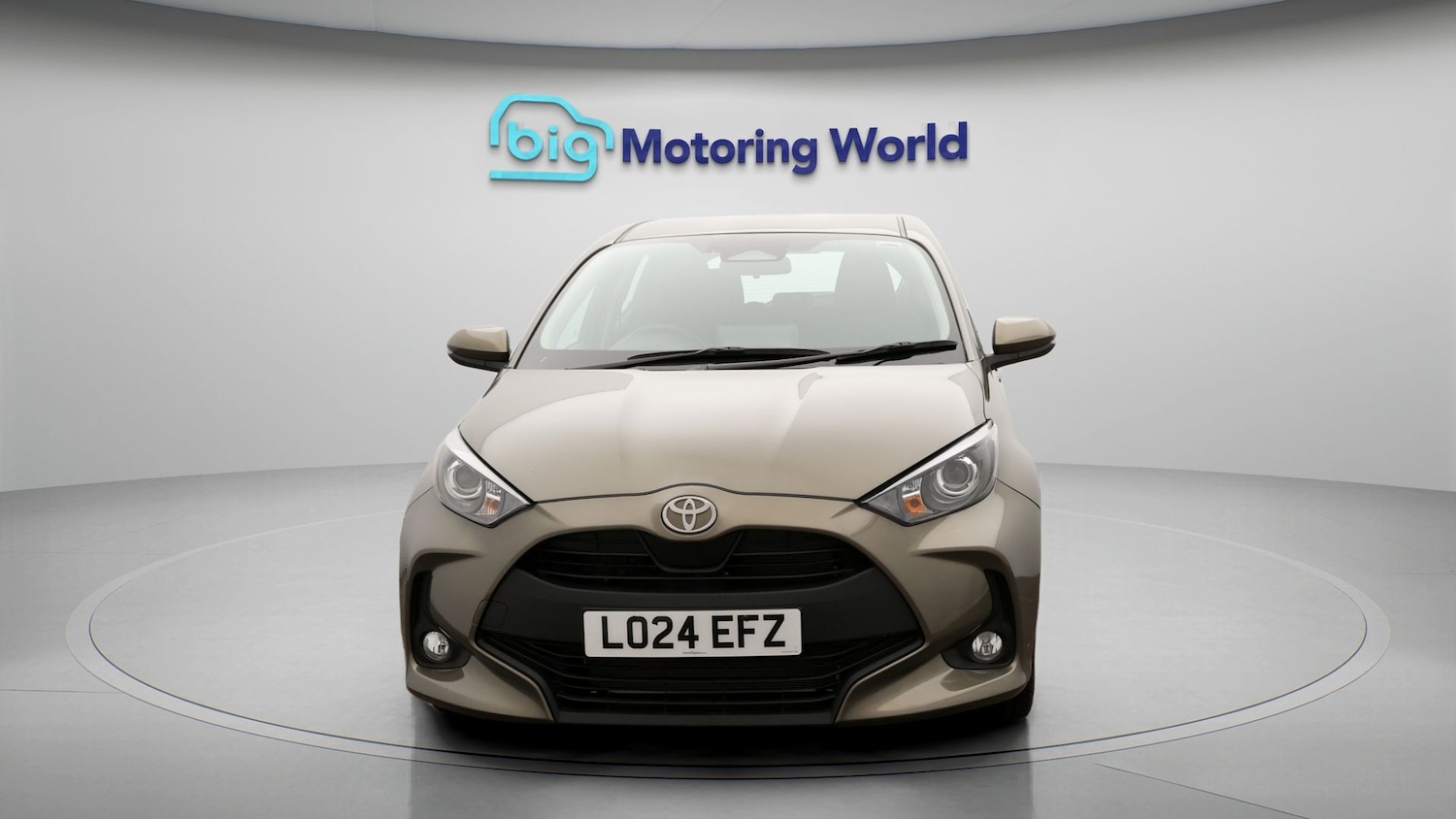 Used Toyota Yaris 2024 for sale - 77523476: Photo 2