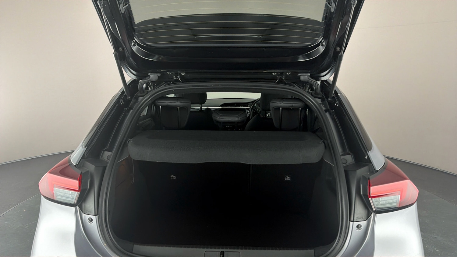 Used Vauxhall Corsa 2023 for sale - 77877207: Photo 8