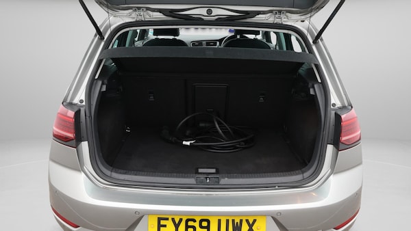 Used Volkswagen Golf 2019 for sale - 76167059: Photo 18