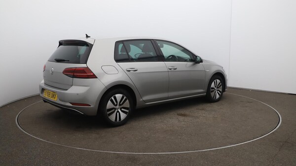 Used Volkswagen Golf 2019 for sale - 76167059: Photo 54