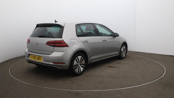 Used Volkswagen Golf 2019 for sale - 76167059: Photo 55