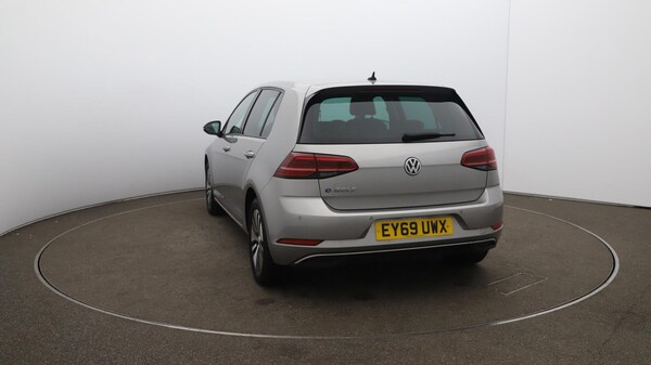 Used Volkswagen Golf 2019 for sale - 76167059: Photo 61