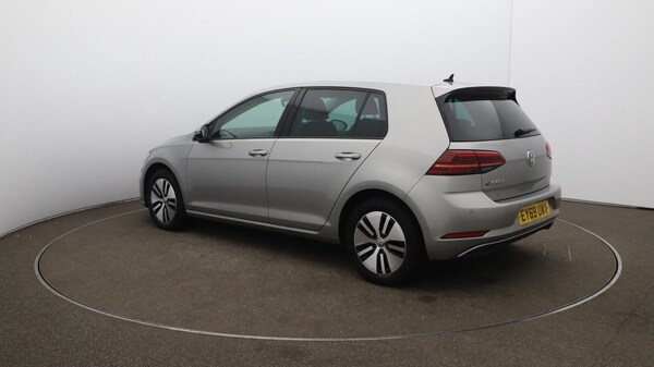 Used Volkswagen Golf 2019 for sale - 76167059: Photo 64