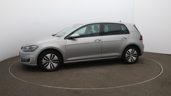 Used Volkswagen Golf 2019 for sale - 76167059: Photo 67