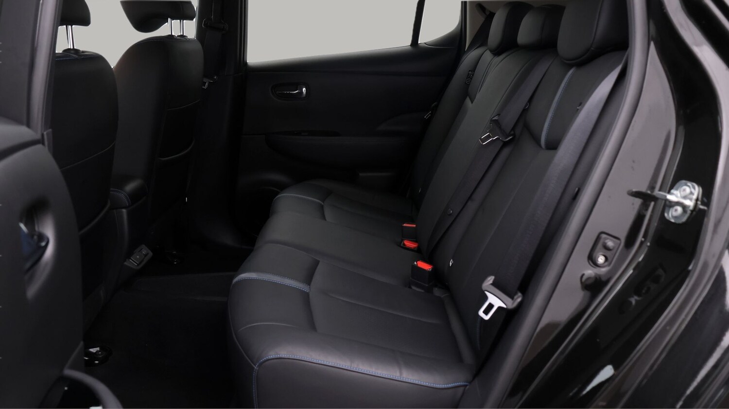 Used Nissan Leaf 2022 for sale - 77530105: Photo 16