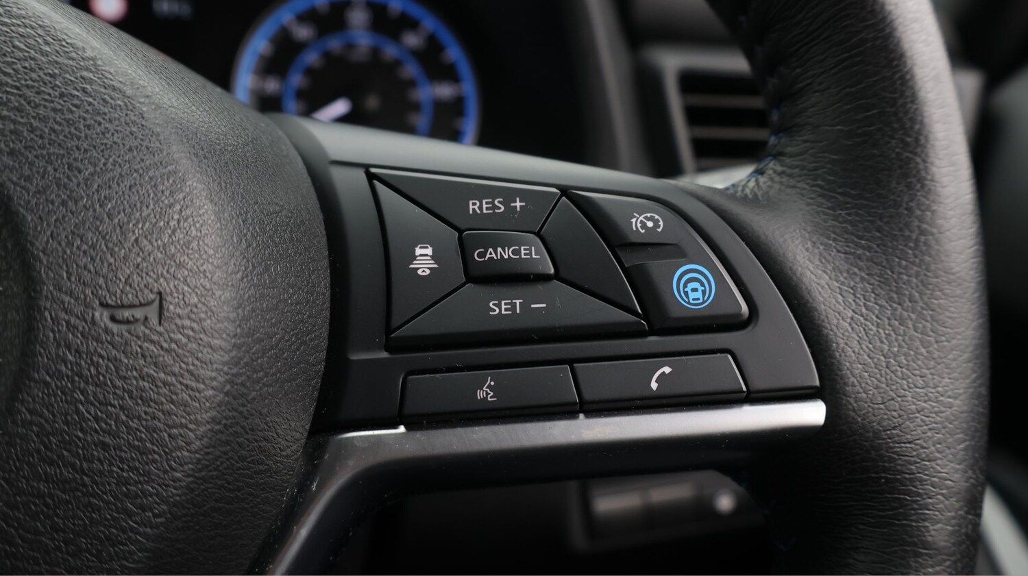 Used Nissan Leaf 2022 for sale - 77530105: Photo 23