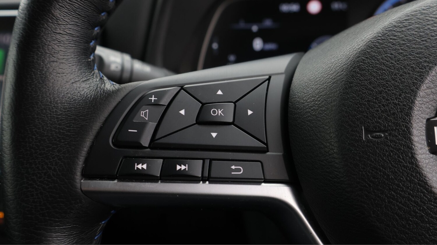 Used Nissan Leaf 2022 for sale - 77530105: Photo 24