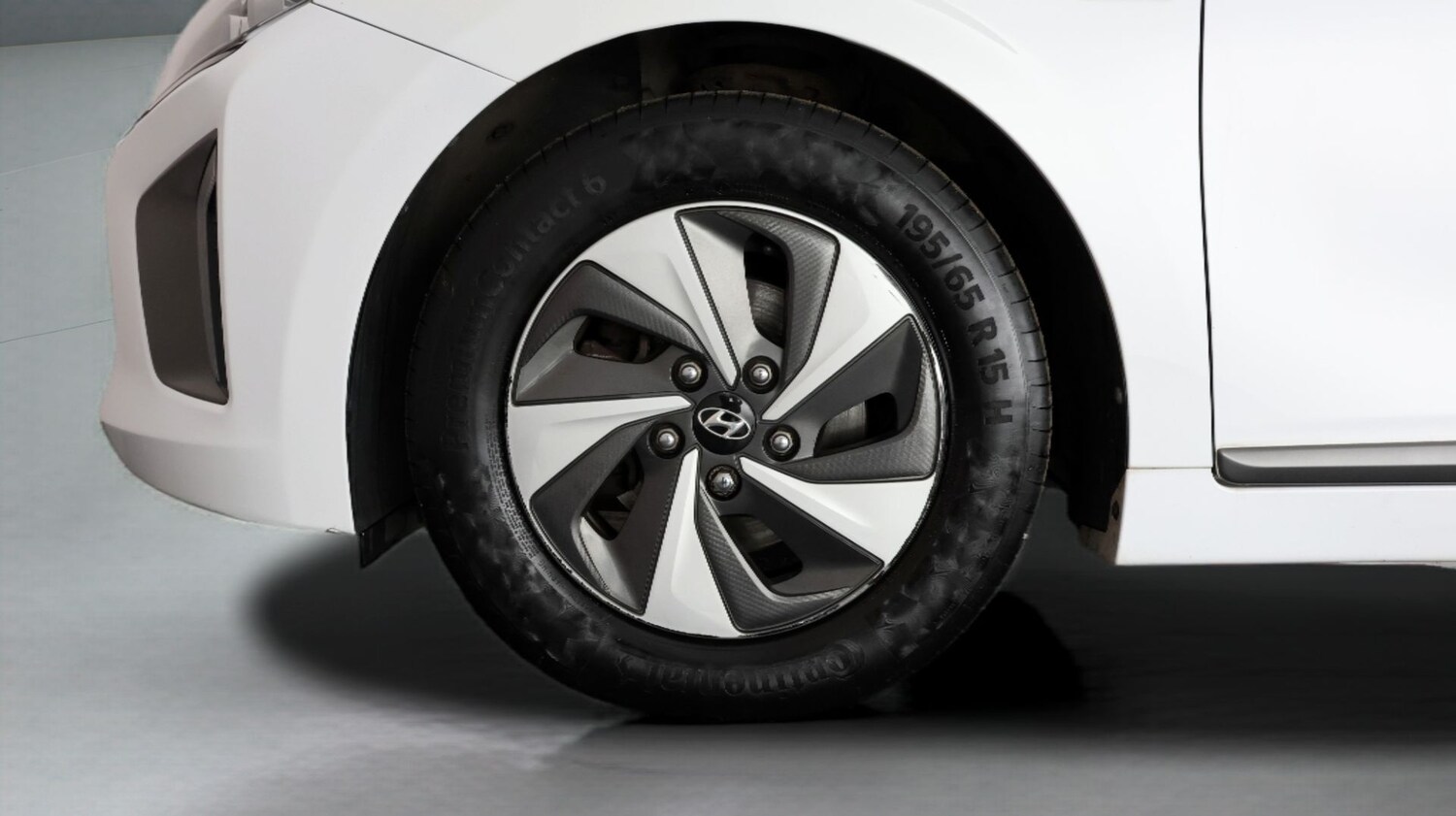 Used Hyundai IONIQ 2018 for sale - 77428356: Photo 18