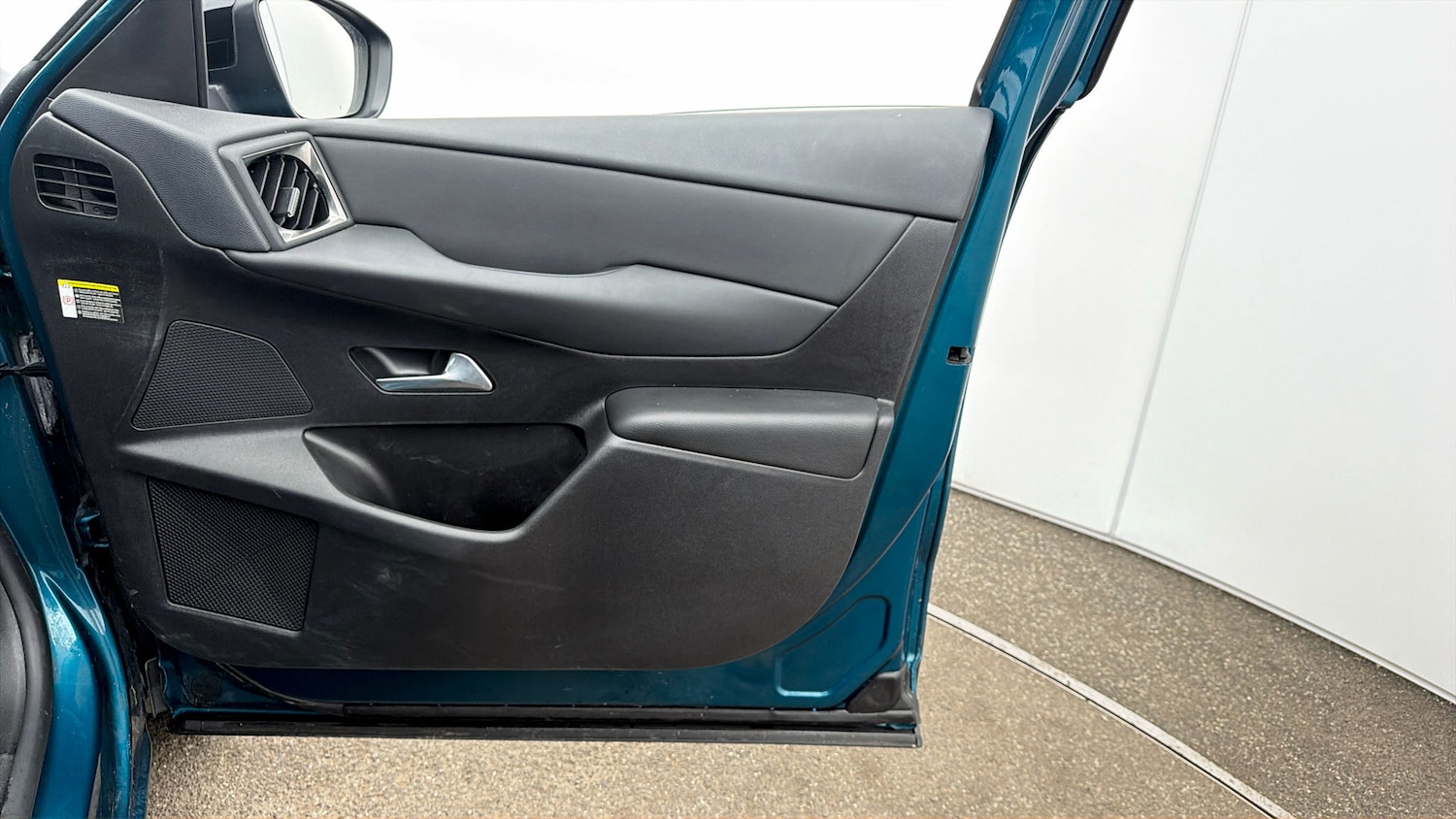 Used DS Automobiles DS 3 Crossback 2023 for sale - 78018143: Photo 14