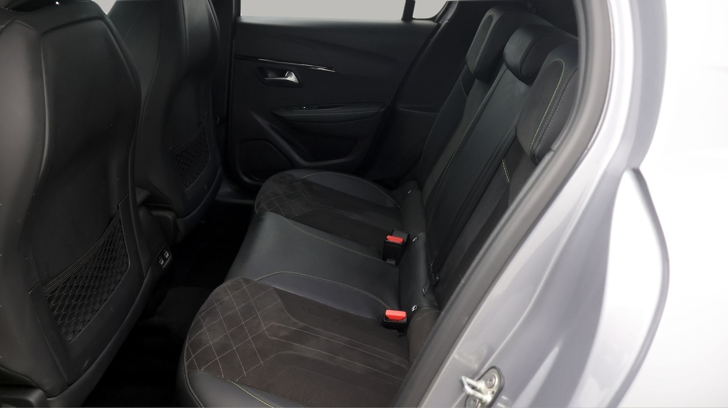 Used Peugeot E-208 2022 for sale - 77749708: Photo 16