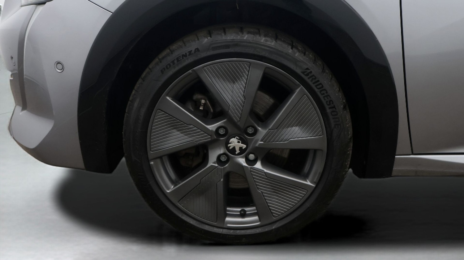 Used Peugeot E-208 2022 for sale - 77749708: Photo 18