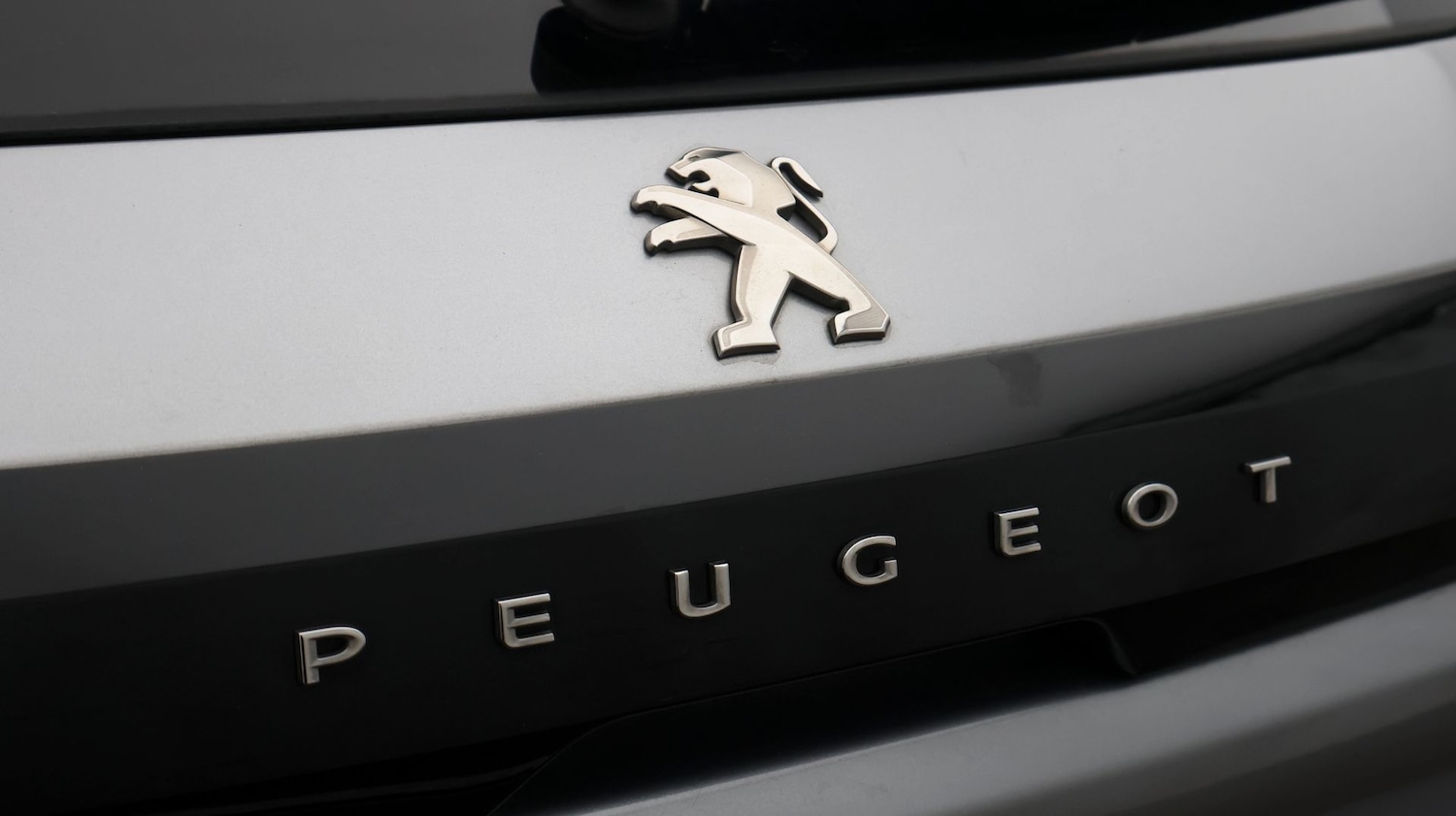 Used Peugeot E-208 2022 for sale - 77749708: Photo 22