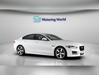 Used Jaguar XE 2018 for sale - 79322750: Photo