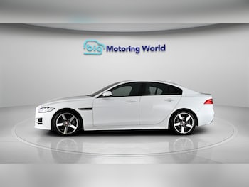 Used Jaguar XE 2018 for sale - 79322750: Photo