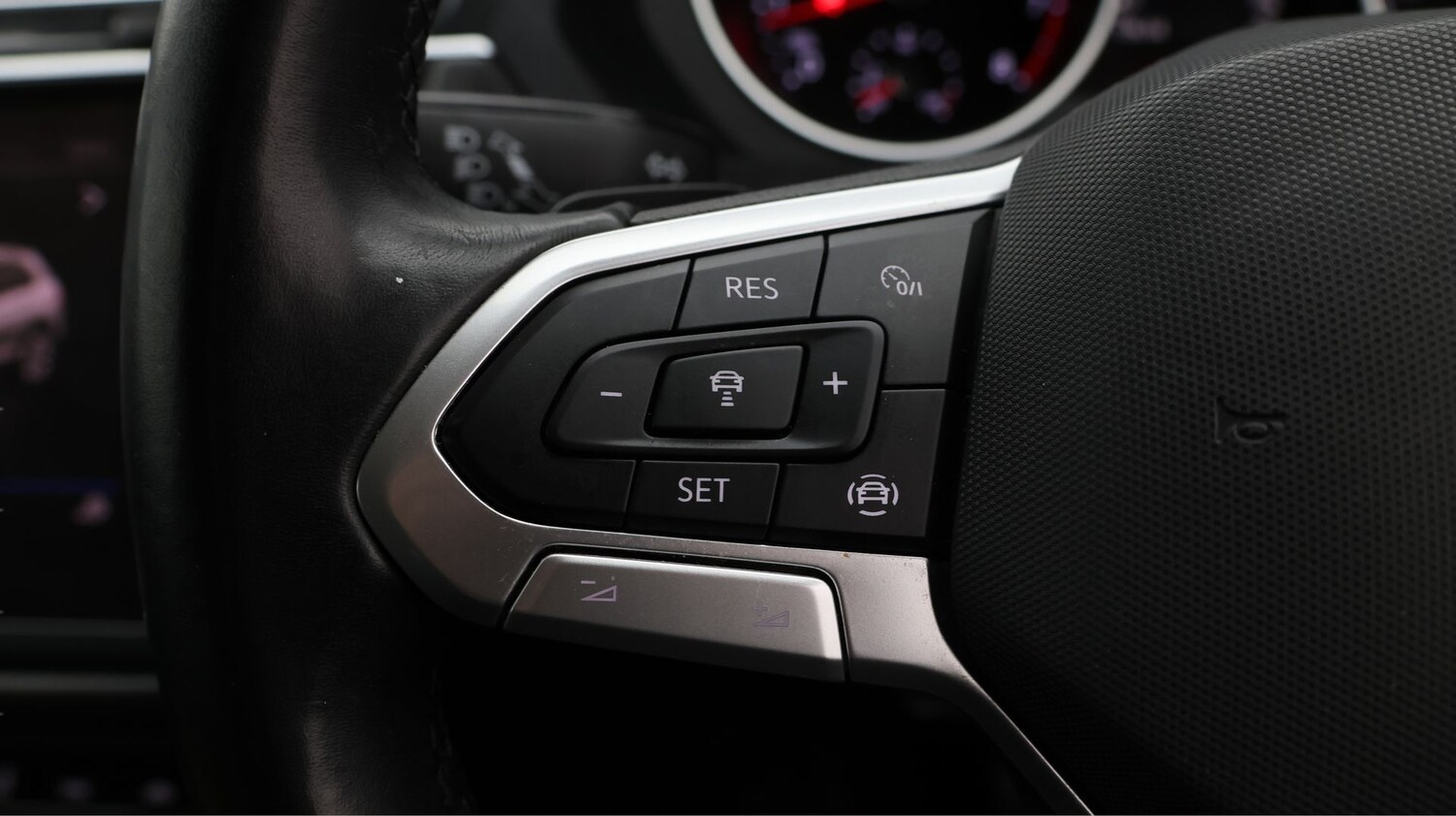 Used Volkswagen Tiguan 2020 for sale - 77461908: Photo 21