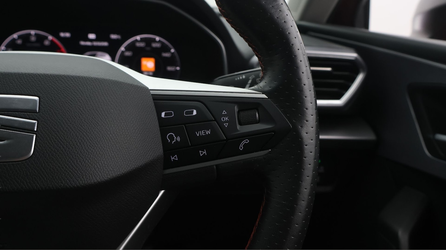 Used SEAT Leon 2021 for sale - 77420576: Photo 23