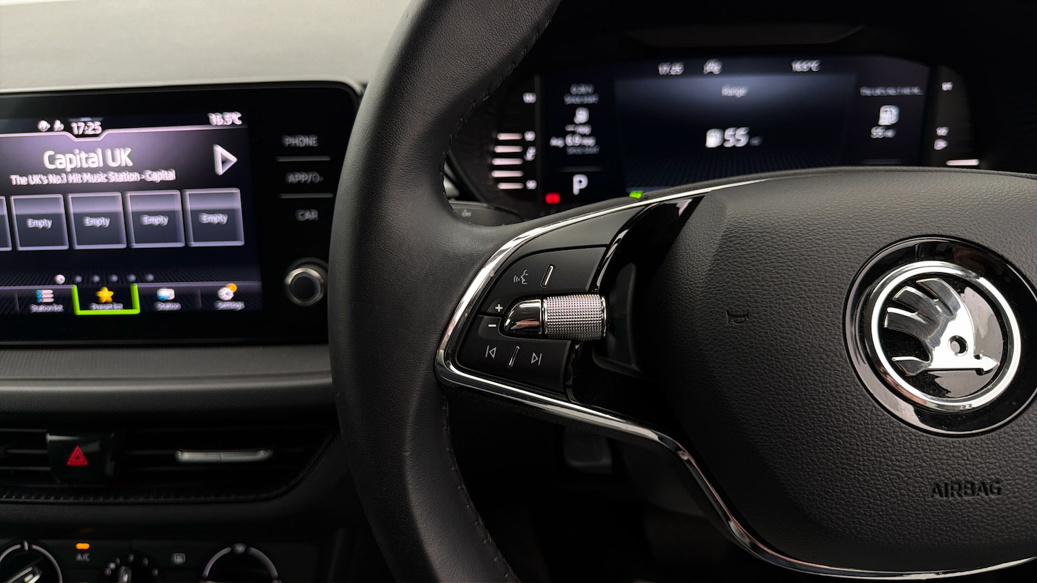 Used Skoda Fabia 2022 for sale - 78053083: Photo 23