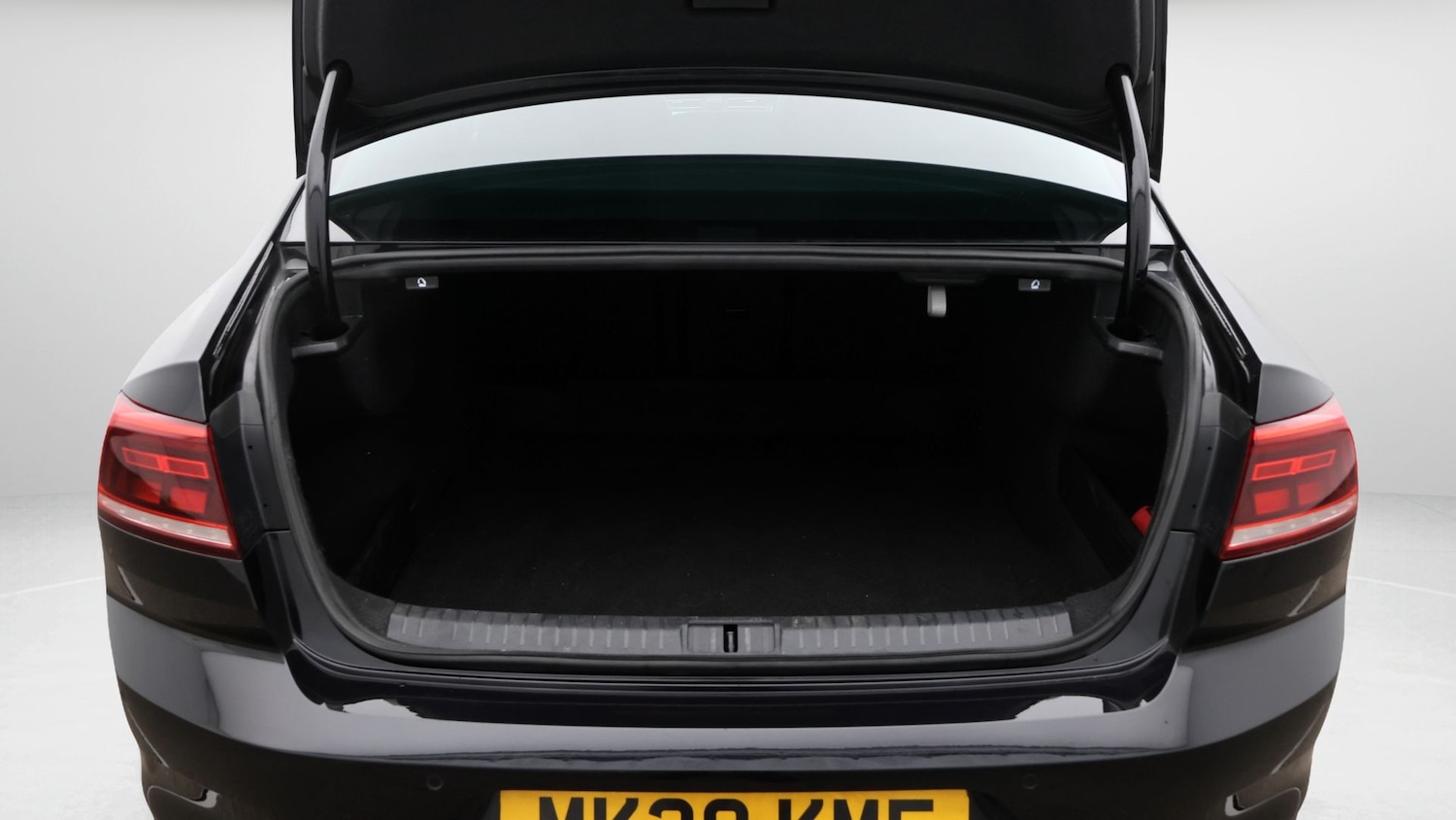 Used Volkswagen Passat 2020 for sale - 77449995: Photo 17