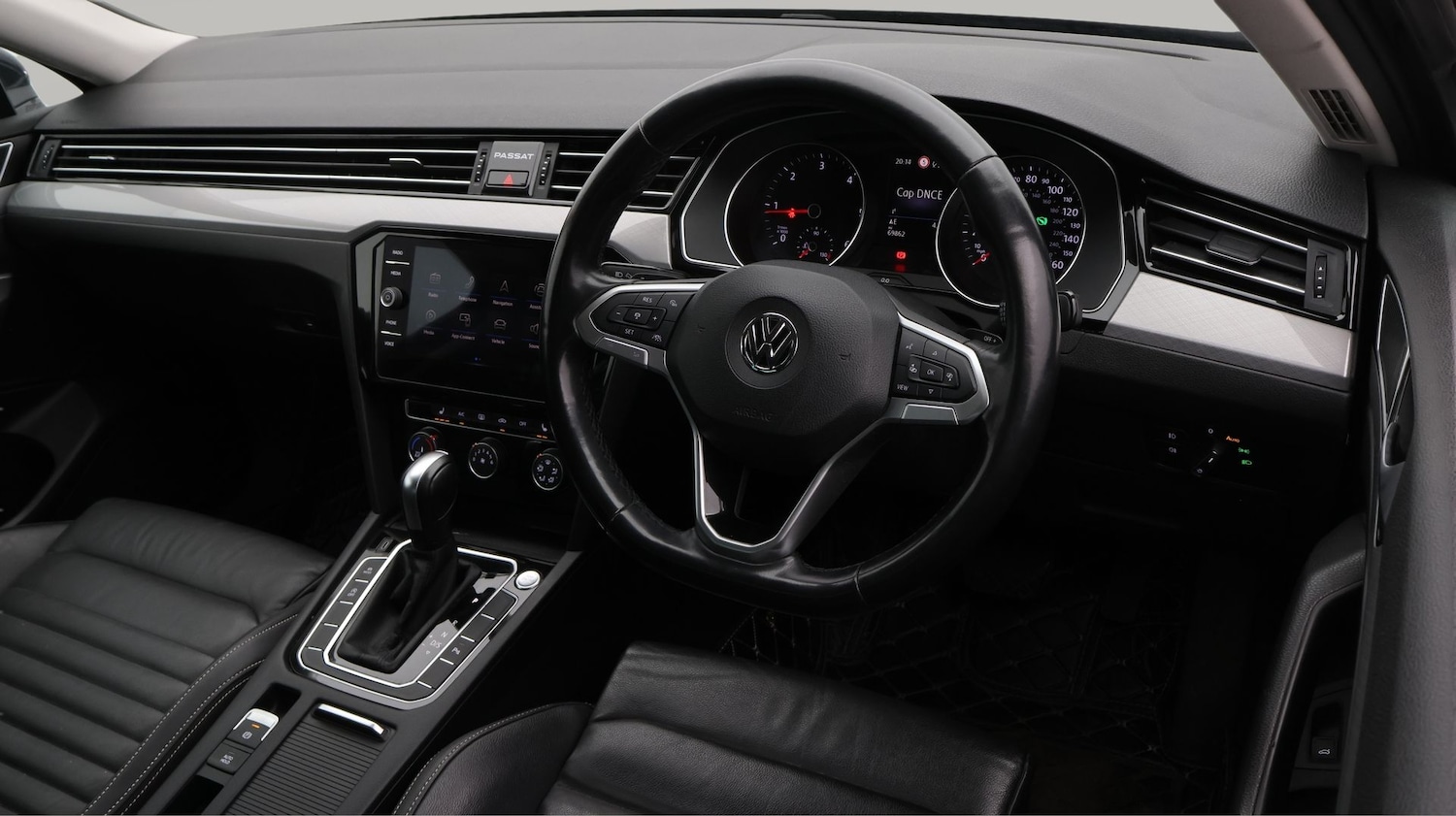 Used Volkswagen Passat 2020 for sale - 77449995: Photo 9