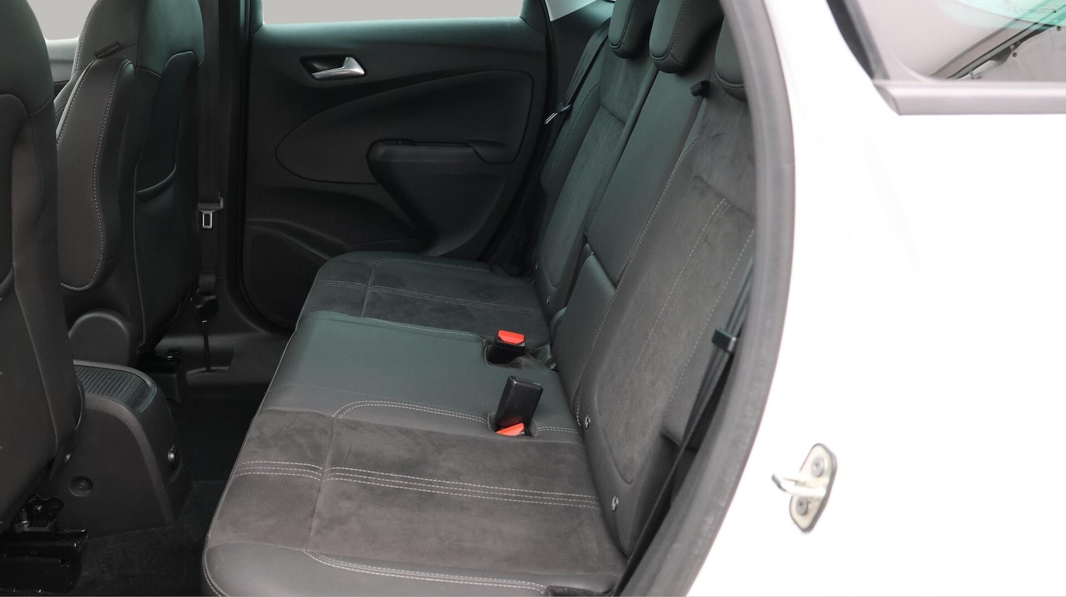 Used Vauxhall Crossland 2022 for sale - 76689511: Photo 17