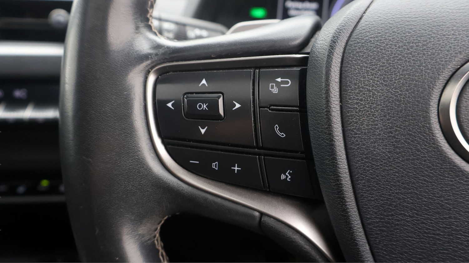 Used Lexus UX 2021 for sale - 77776108: Photo 25