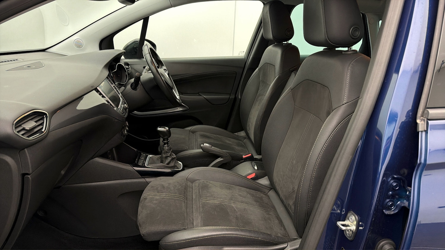 Used Vauxhall Crossland 2022 for sale - 78123863: Photo 13