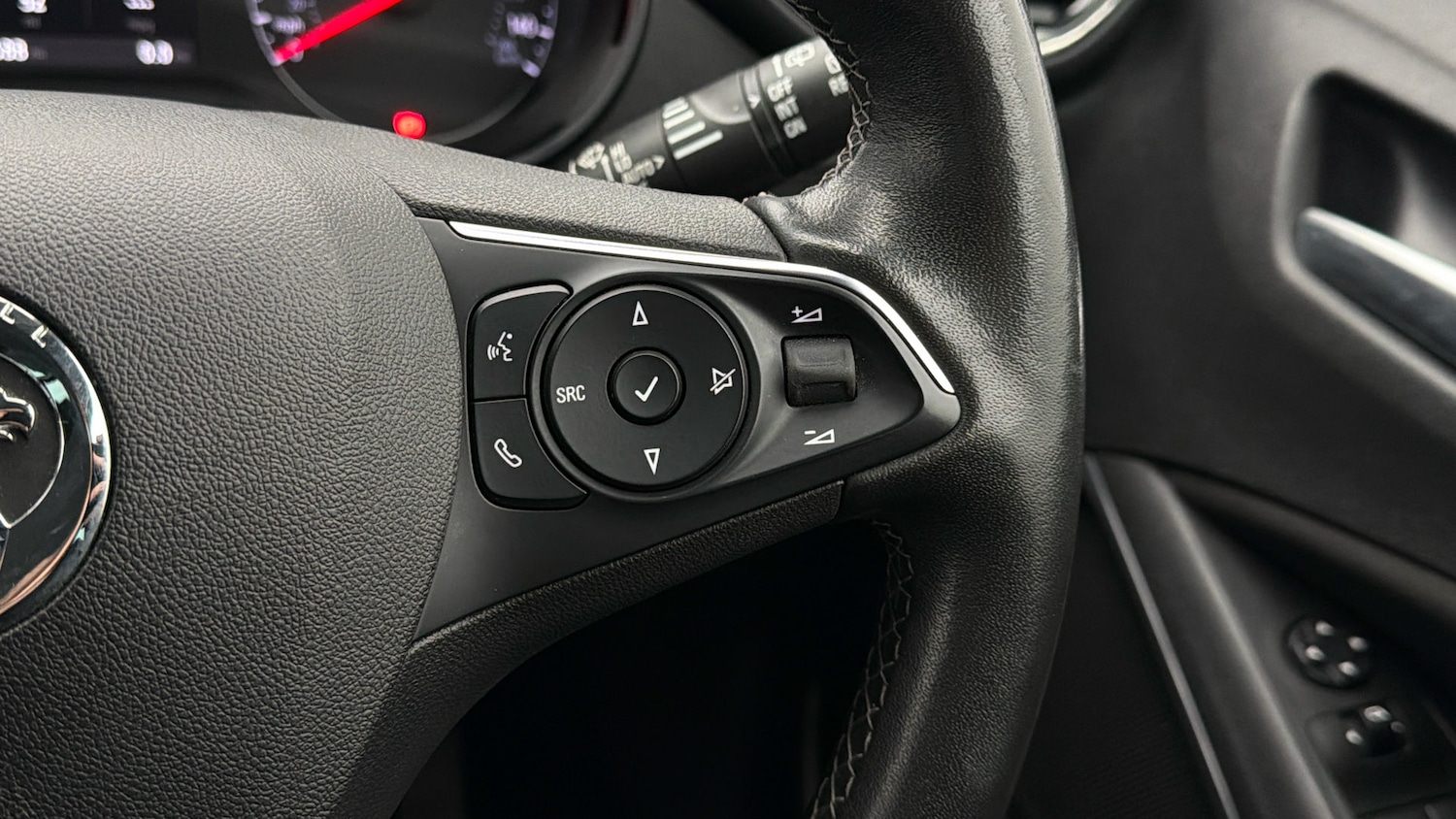 Used Vauxhall Crossland 2022 for sale - 78123863: Photo 23