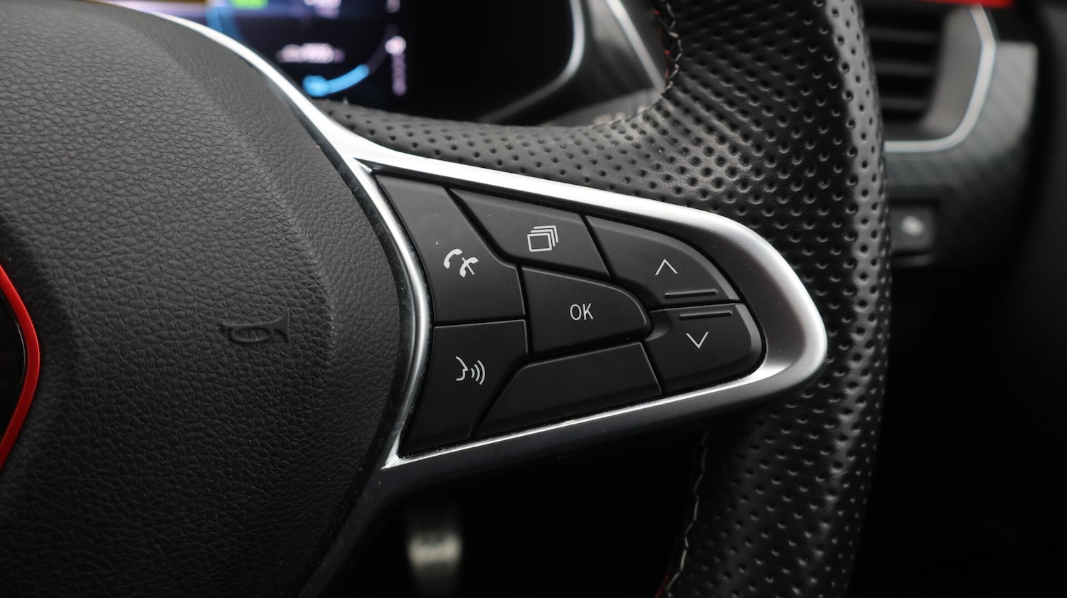 Used Renault Arkana 2022 for sale - 76634221: Photo 24