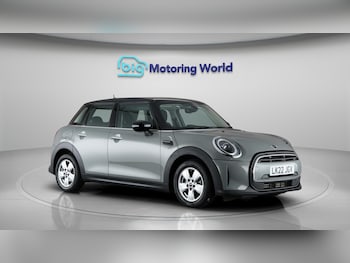 2022 (22) - 1.5 Cooper Classic Hatchback 5dr Petrol Steptronic Euro 6 (s/s) (136 ps)
