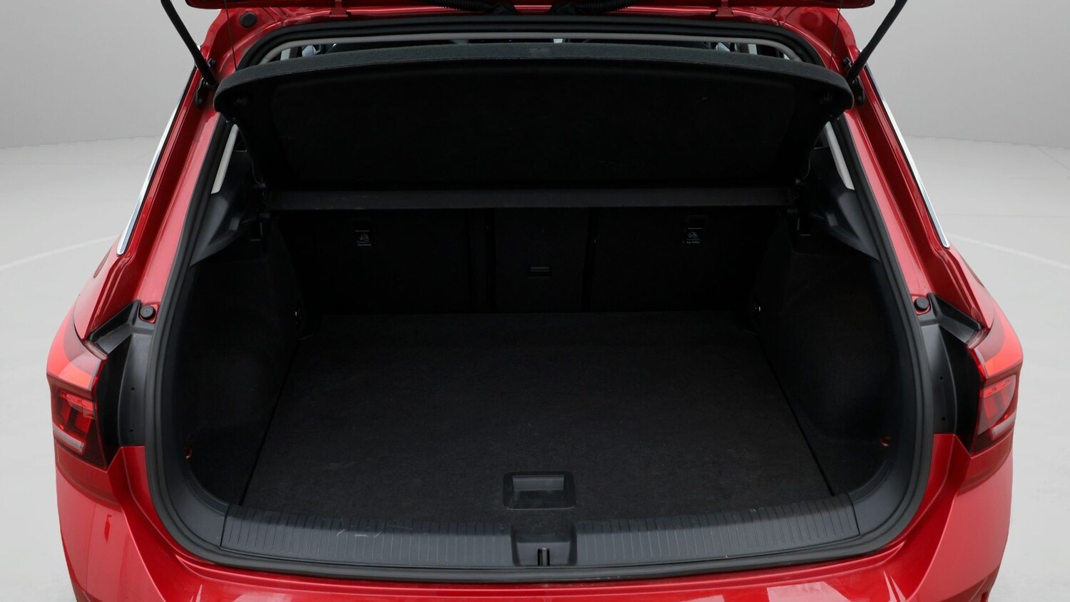 Used Volkswagen T-Roc 2023 for sale - 77461924: Photo 17