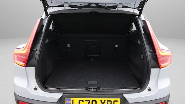 Used Volvo XC40 2020 for sale - 76072501: Photo 17