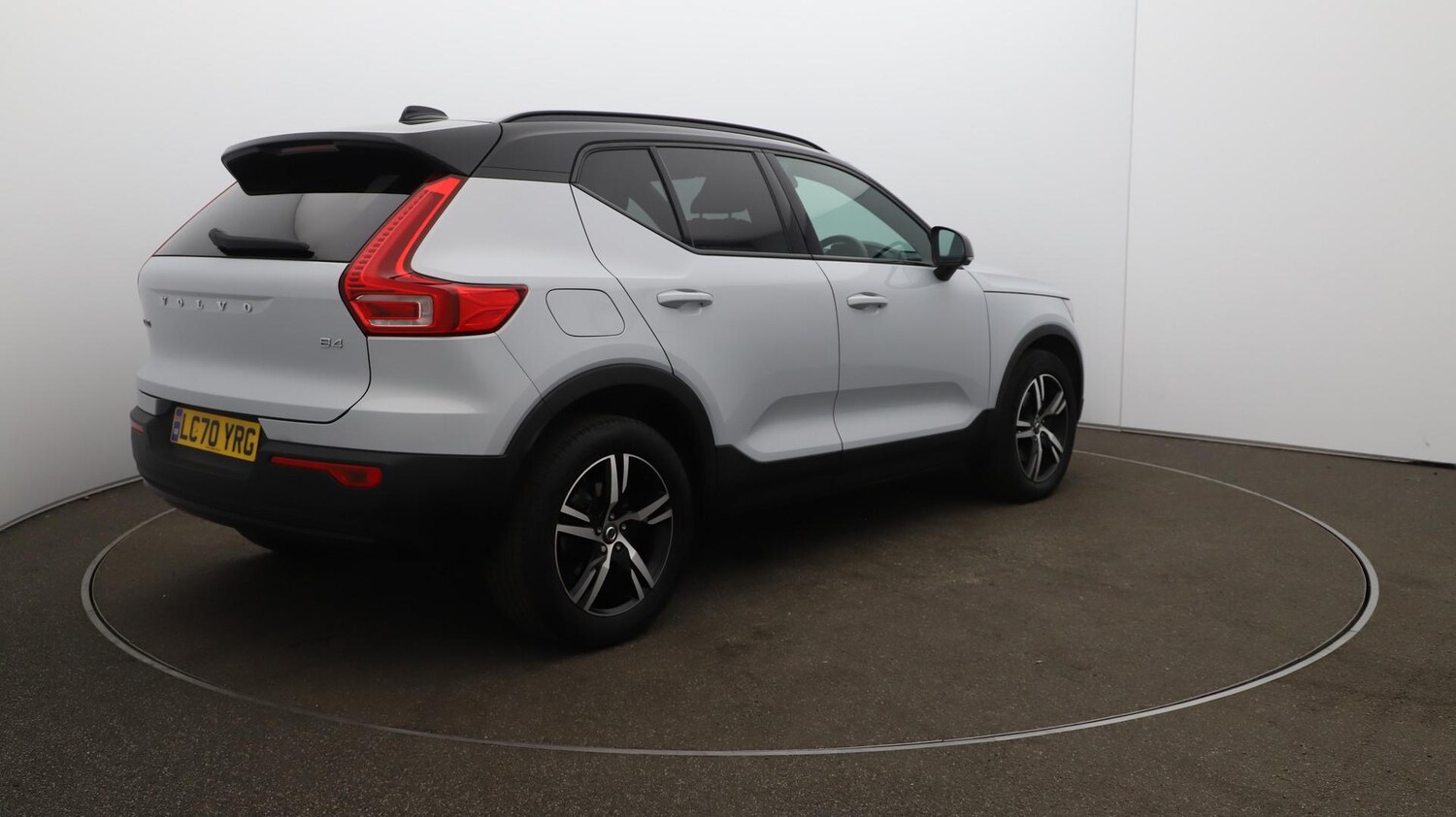 Used Volvo XC40 2020 for sale - 76072501: Photo 52