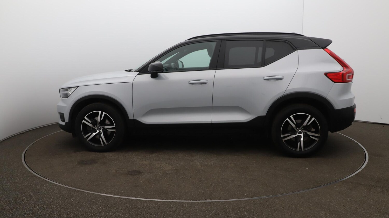 Used Volvo XC40 2020 for sale - 76072501: Photo 62