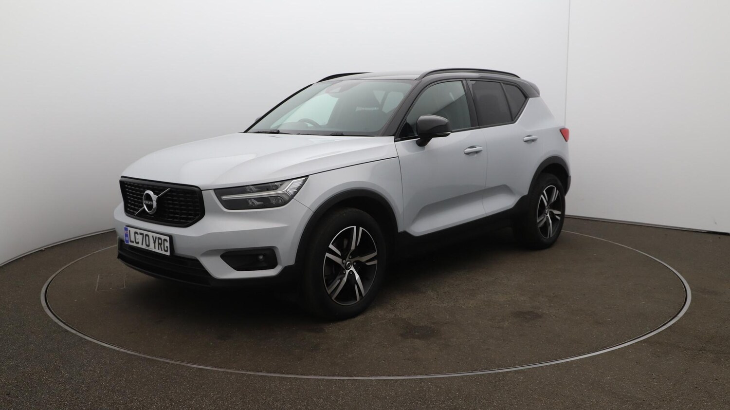 Used Volvo XC40 2020 for sale - 76072501: Photo 67