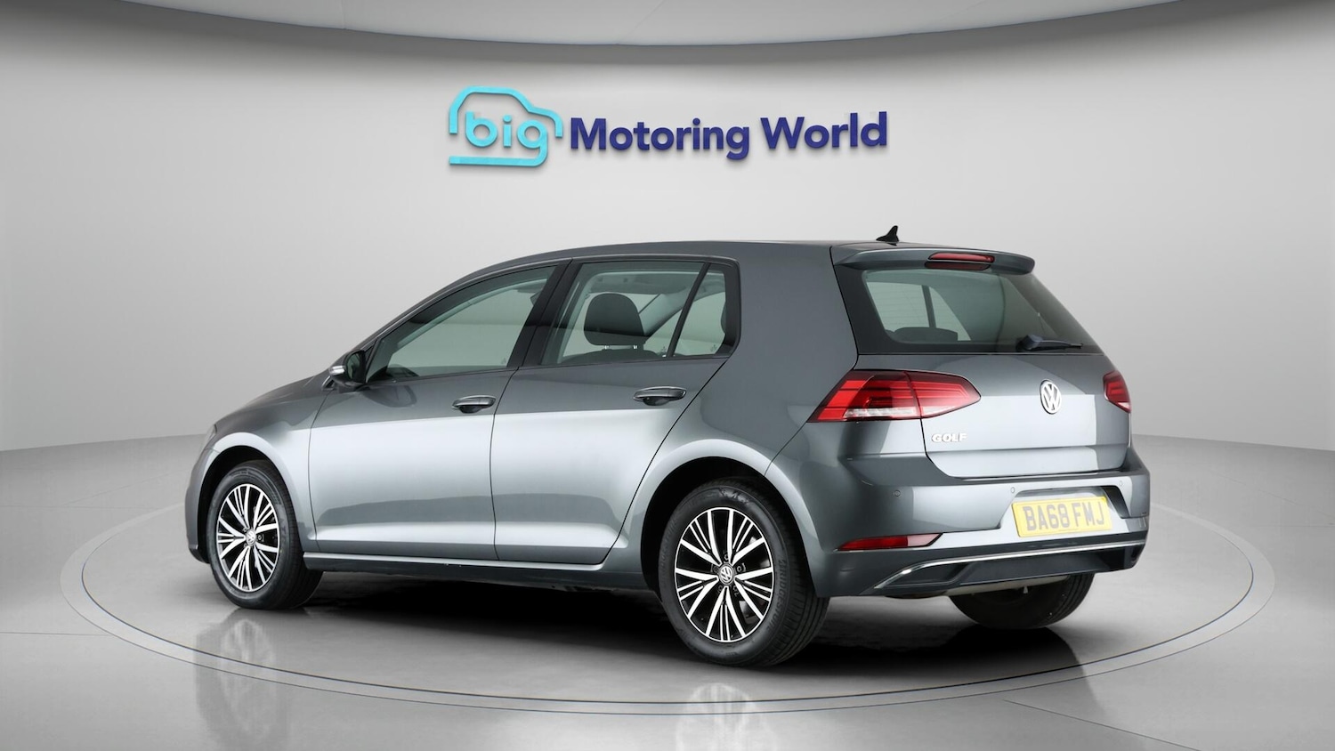 Used Volkswagen Golf 2019 for sale - 76658085: Photo 5